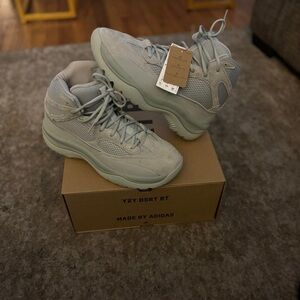 Adidas YZY DSRT BT Sneakers in Gray